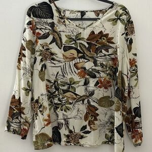 Cream Floral-Print Long Sleeve Women's Top